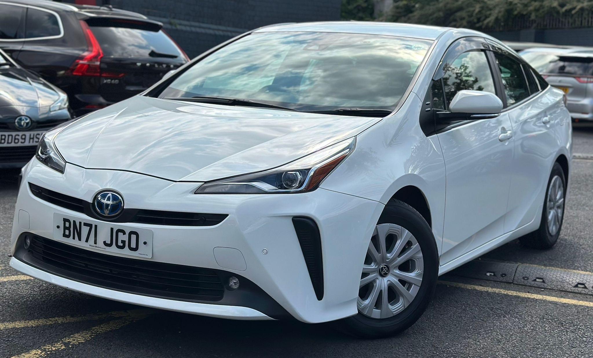 Toyota Prius - 1.8 VVT-h Business Edition CVT Euro 6 (s/s) 5dr - Hatchback (2019 - 2022) Image